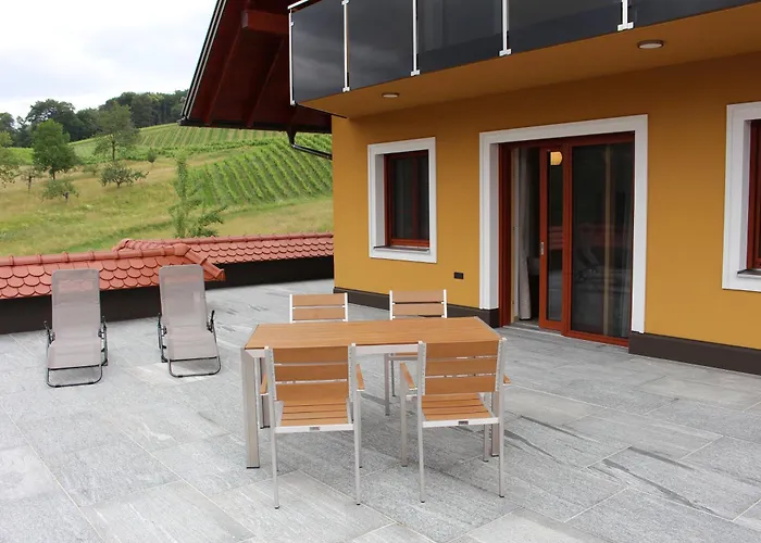 Nussberg Ratsch an der Weinstraße